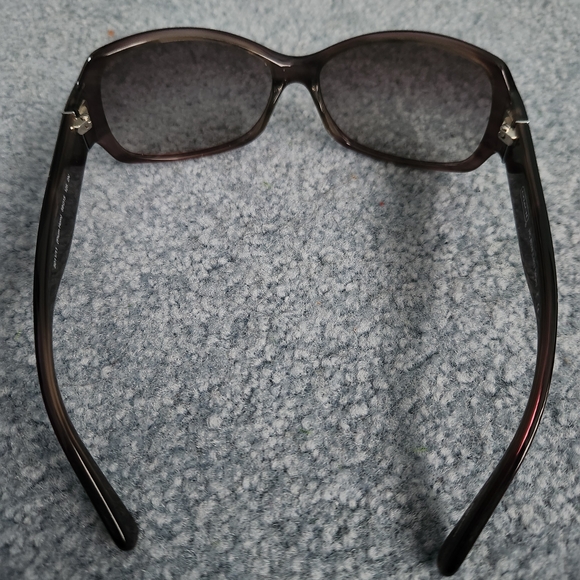 Coach Dark Purple Sunglasses With Logo - Picture 5 of 8